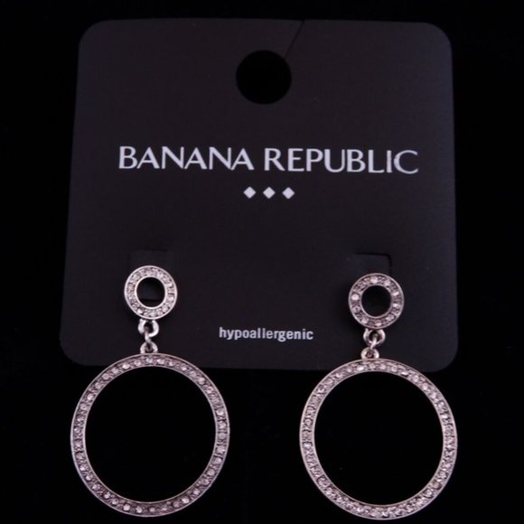 Banana Republic Jewelry - BANANA REPUBLIC CRYSTAL CIRCLE EARRINGS